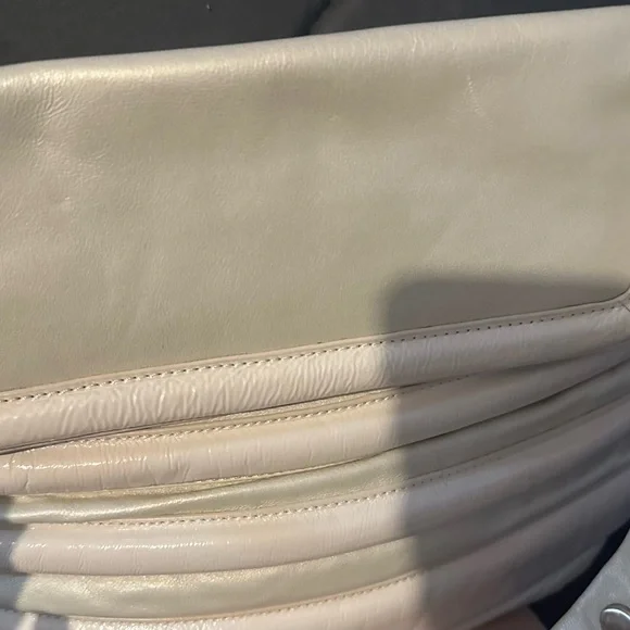 Rare Mimco leather pearl white bag a must see very elegant! - Picture 4 of 11